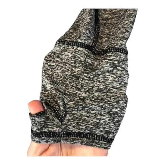 ATHLETA 1/4 zip long sleeve top with zippered pocket in gray size medium - Picture 9 of 12